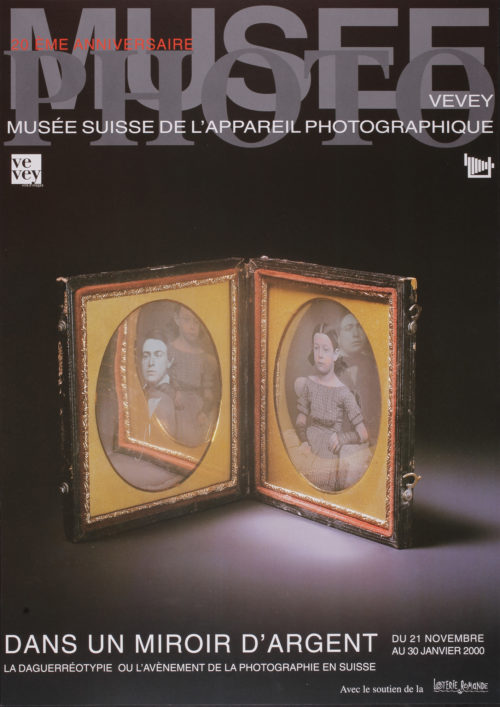 Dans un miroir d’argent