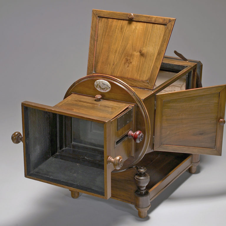 Mégalétoscope de Carlo Ponti, commercialisé par Carlo Naya, vers 1860