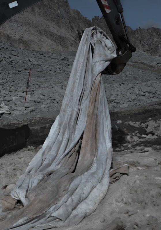 Francesco Merlini, Untitled, September 2019, from the series Cloth, photograph, © Francesco Merlini, Courtesy of the artist.